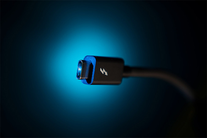 اولین نمونه از درگاه اتصال USB 4.0 در سال 2020 عرضه خواهد شد